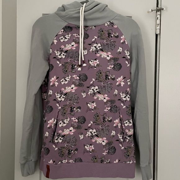 Ampersand Avenue Hoodie Size Small - Picture 1 of 5